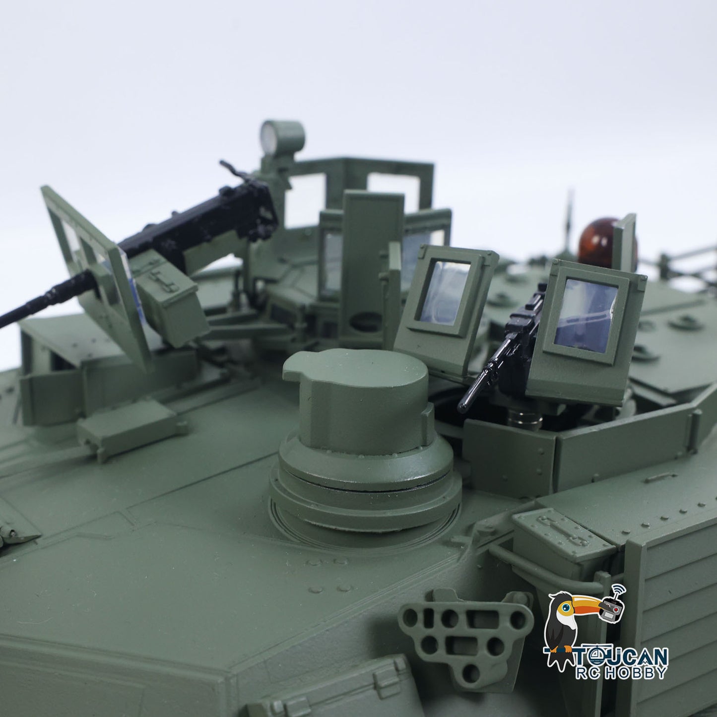 TUSK I TOUCAN 1:16 Metal M1A2 Abrams RC Tank 360 Turret Rotation IR Barrel Elevation Recoil Dual Smoke Units Electric Periscope