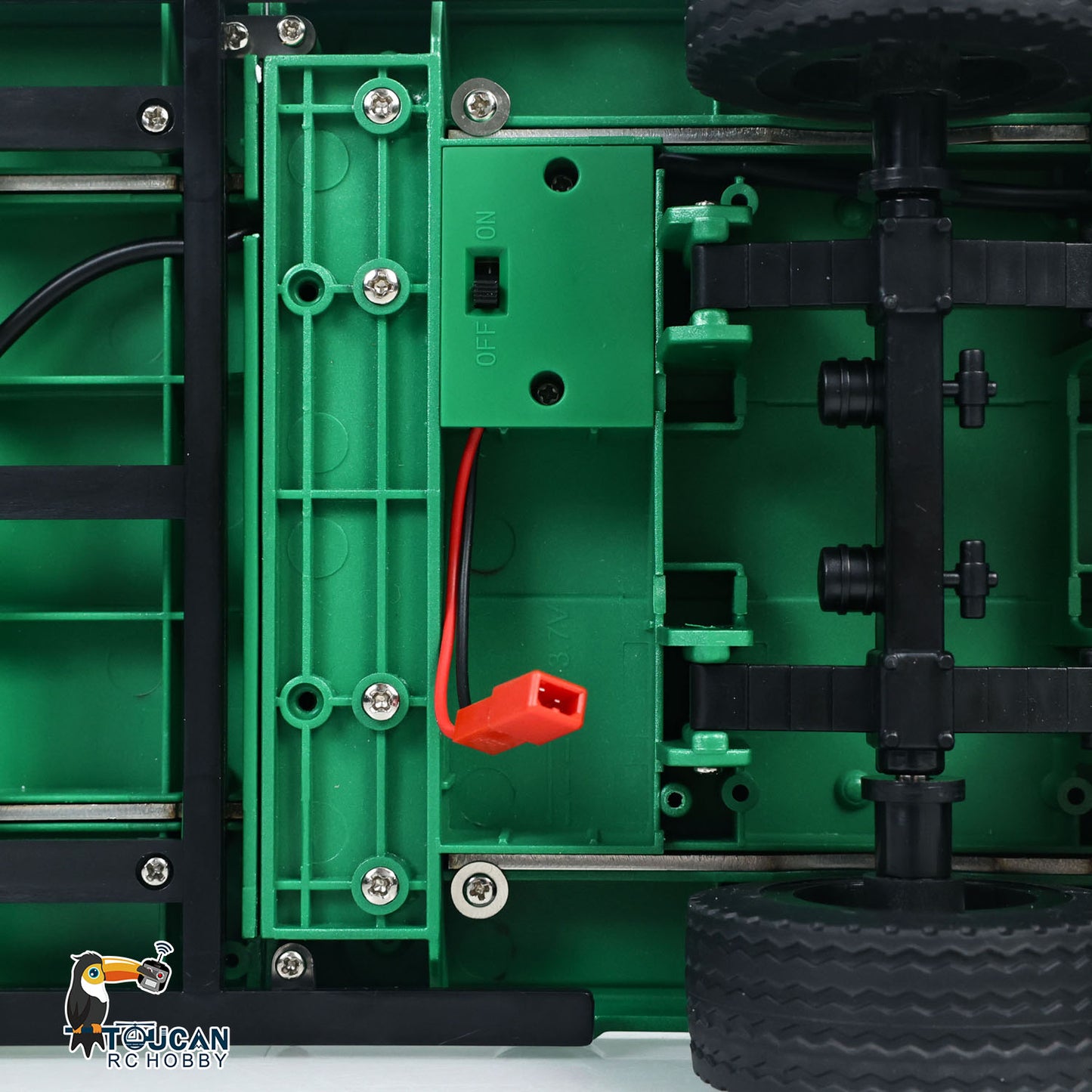 US Stock HUINA 1/18 Plastic Flatbed Semi Trailer 1502 for Radio Controlled Tractor Truck 1501 Electric Support Legs Battery No Light