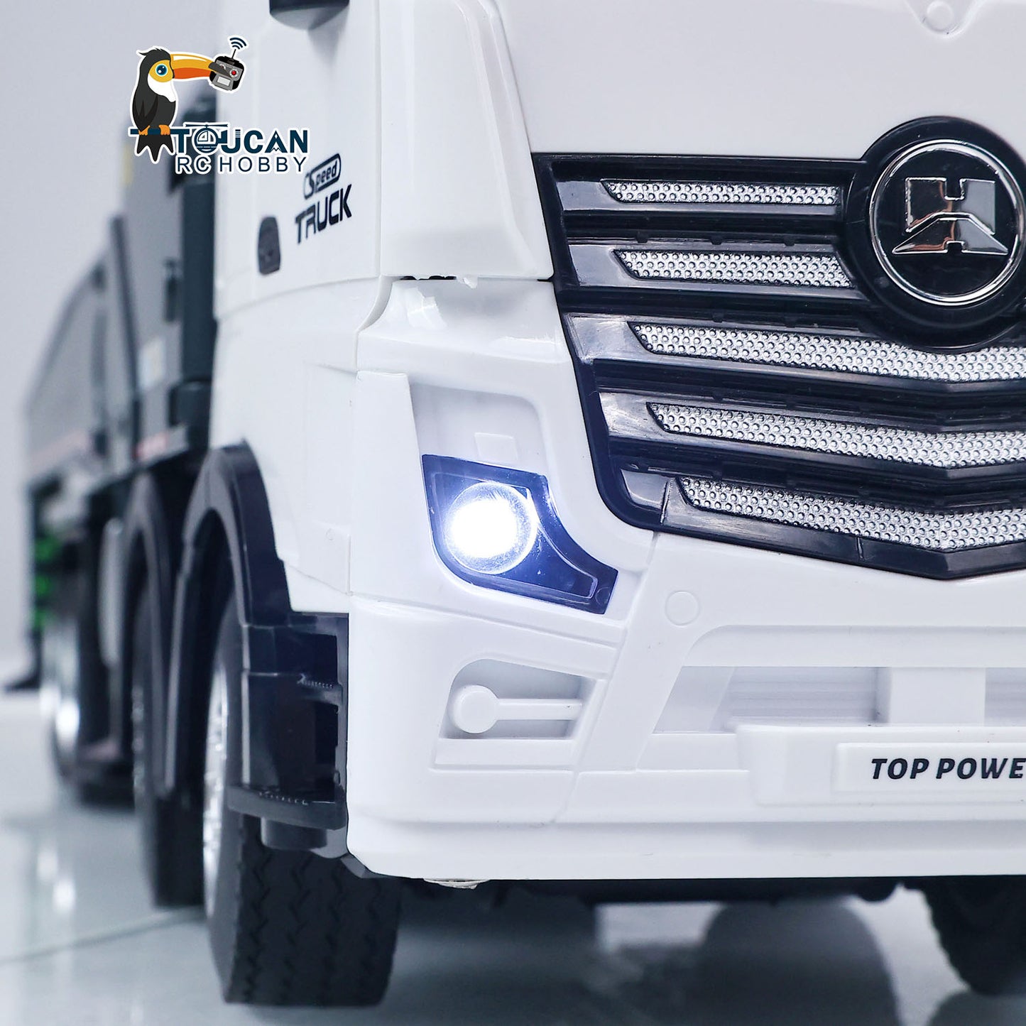 US Stock HUINA 1/18 Remote Control Concrete Pump Truck 1381 RTR Construction Vehicle Manual Support Leg Light Sound System Battery