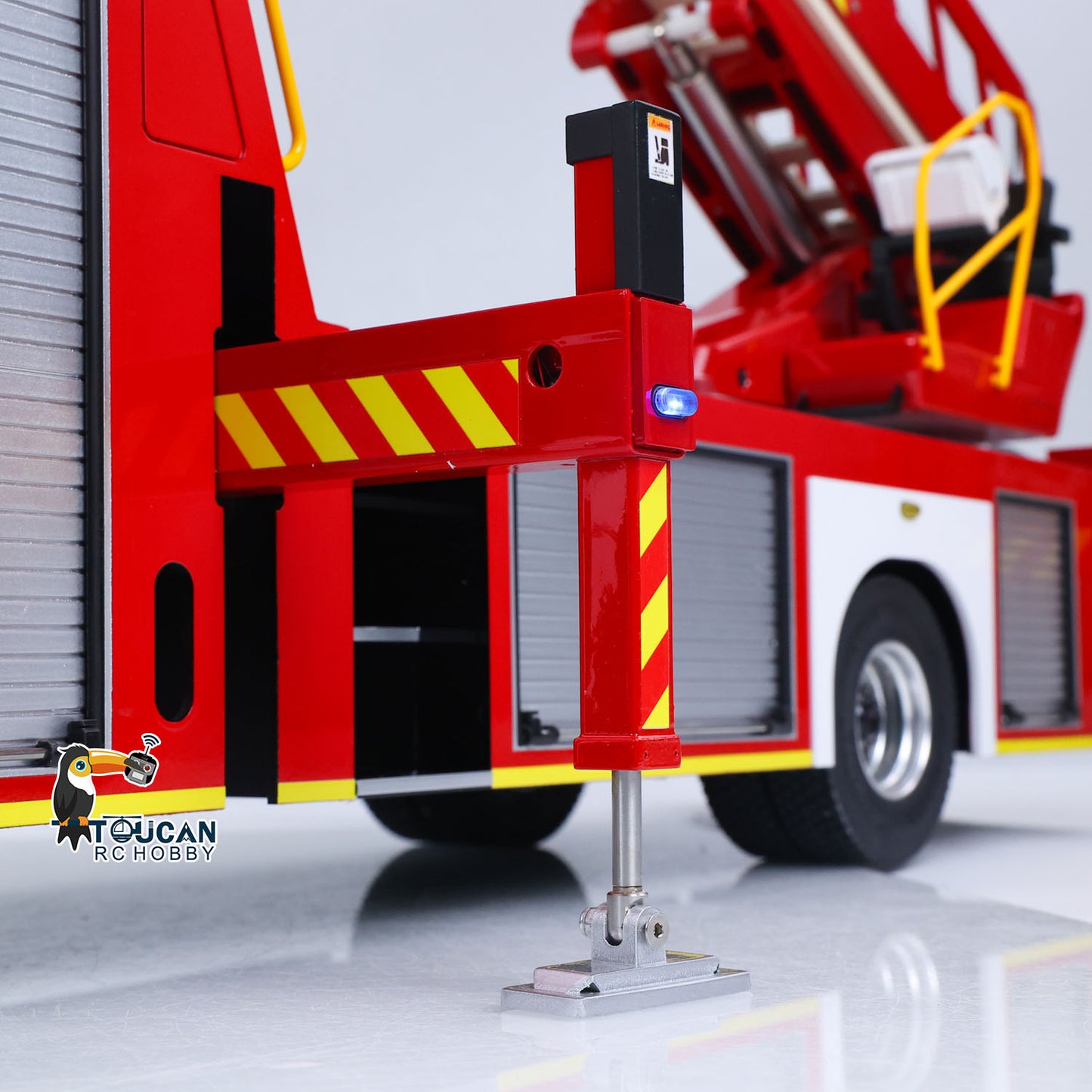2Speed 1/14 4*4 Metal Chassis Electric Remote Control Lift Ladder Fire Truck RC Model Vehicle Radio No Battery Charger