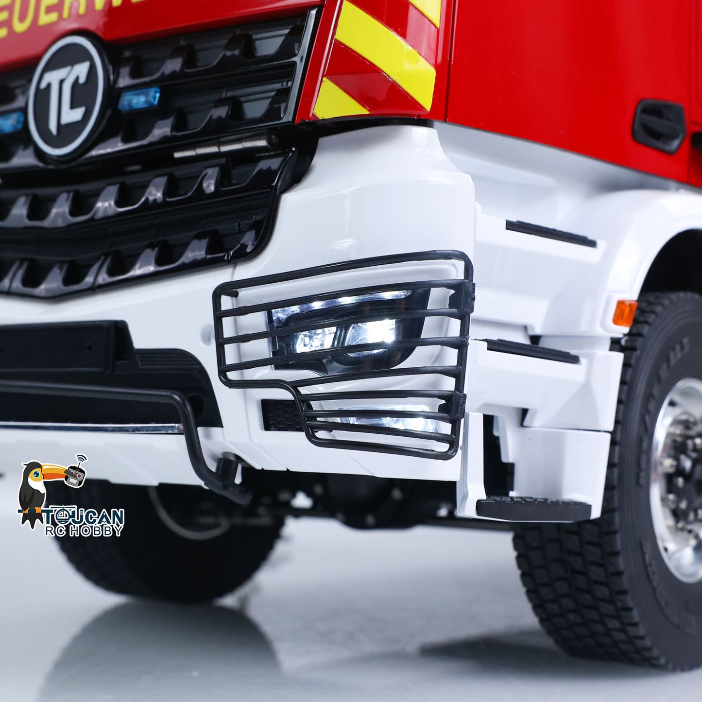 2Speed 1/14 4*4 Metal Chassis Electric Remote Control Lift Ladder Fire Truck RC Model Vehicle Radio No Battery Charger