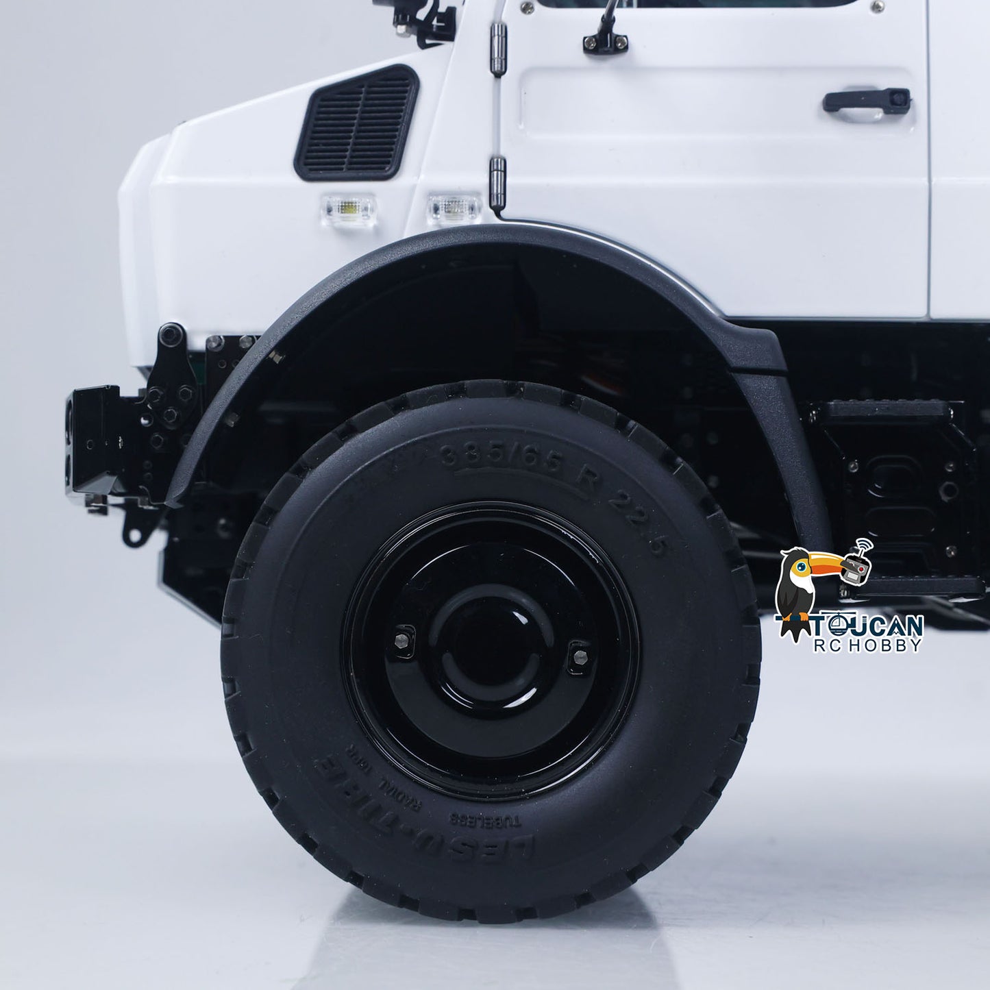 LESU 44023 1/14 Metal RC Off-Road All-Terrain Light Truck Car Remote Controller and Receiver 3 Speed Transmission Smoke Unit Light Sound System
