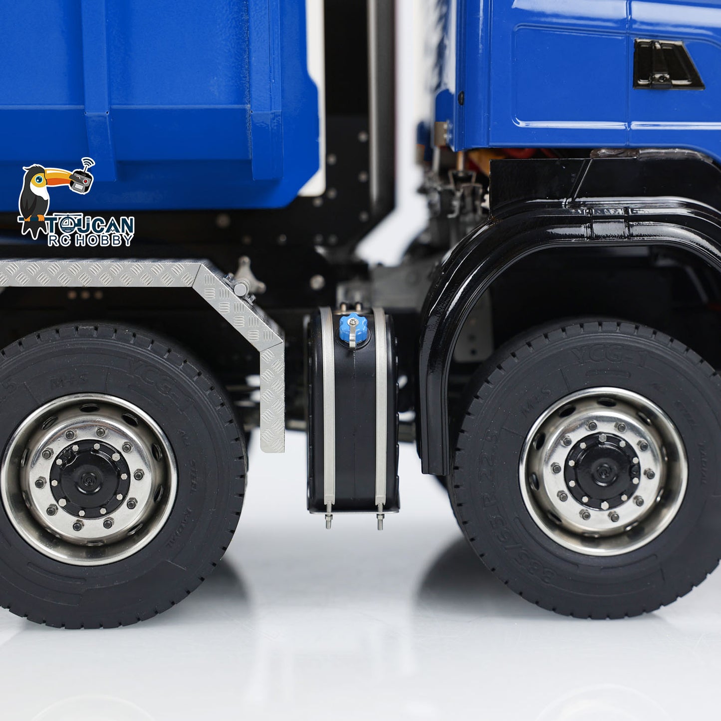 Toucanhobby G88 1/14 Metal 8x8 RC Roll On Off Hydraulic Dump Truck PNP 3 Speed Transmission Differential Lock Axles ST8 Controller Light Sound System for Construction Model Collectors
