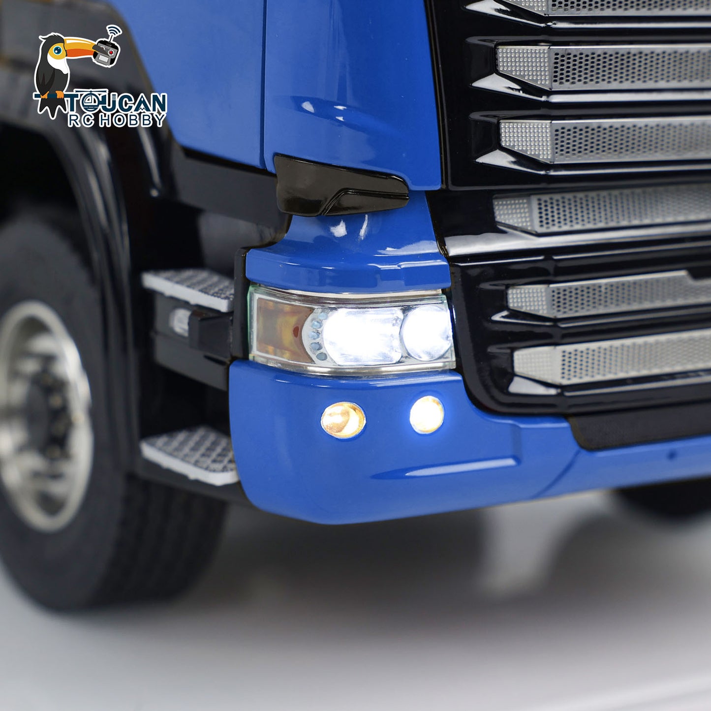 Toucanhobby G88 1/14 Metal 8x8 RC Roll On Off Hydraulic Dump Truck PNP 3 Speed Transmission Differential Lock Axles ST8 Controller Light Sound System for Construction Model Collectors
