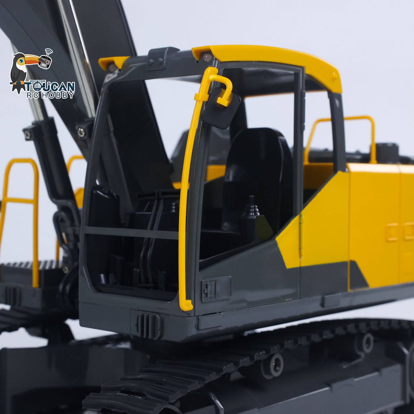 In Stock 1/16 DoubleE E598 003 Electric Lifting RC Excavator Metal 2Arms Remote Control Digger VO Hammer Bucket Claw 360?? Rotating