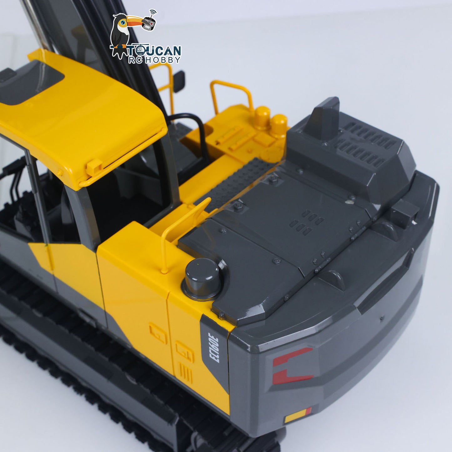 In Stock 1/16 DoubleE E598 003 Electric Lifting RC Excavator Metal 2Arms Remote Control Digger VO Hammer Bucket Claw 360?? Rotating