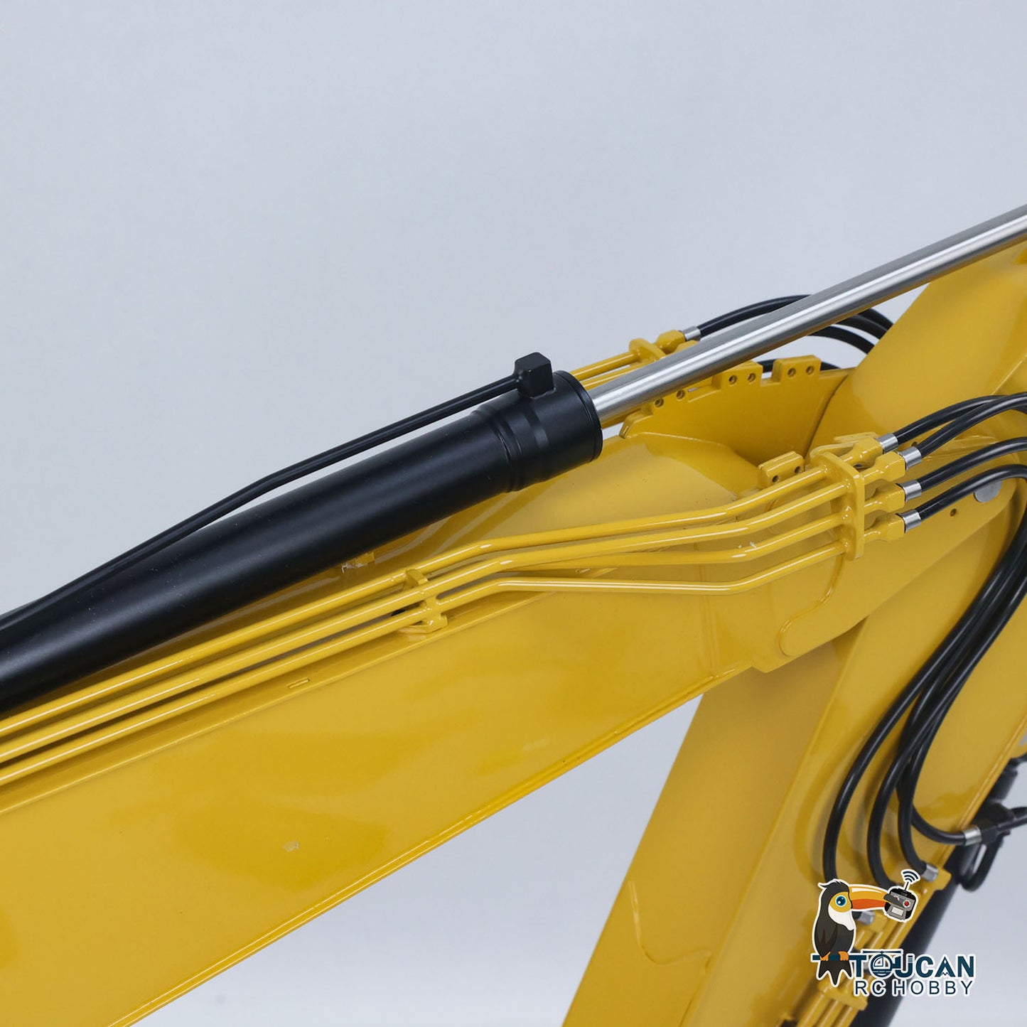 LESU C374F 1/14 Metal RC Hydraulic Excavator B0001 RTR Brushless Motor 6CH Brass Valve Quick Release Coupler Smoke LCD Screen Sound Light System PL18EV Lite Controller