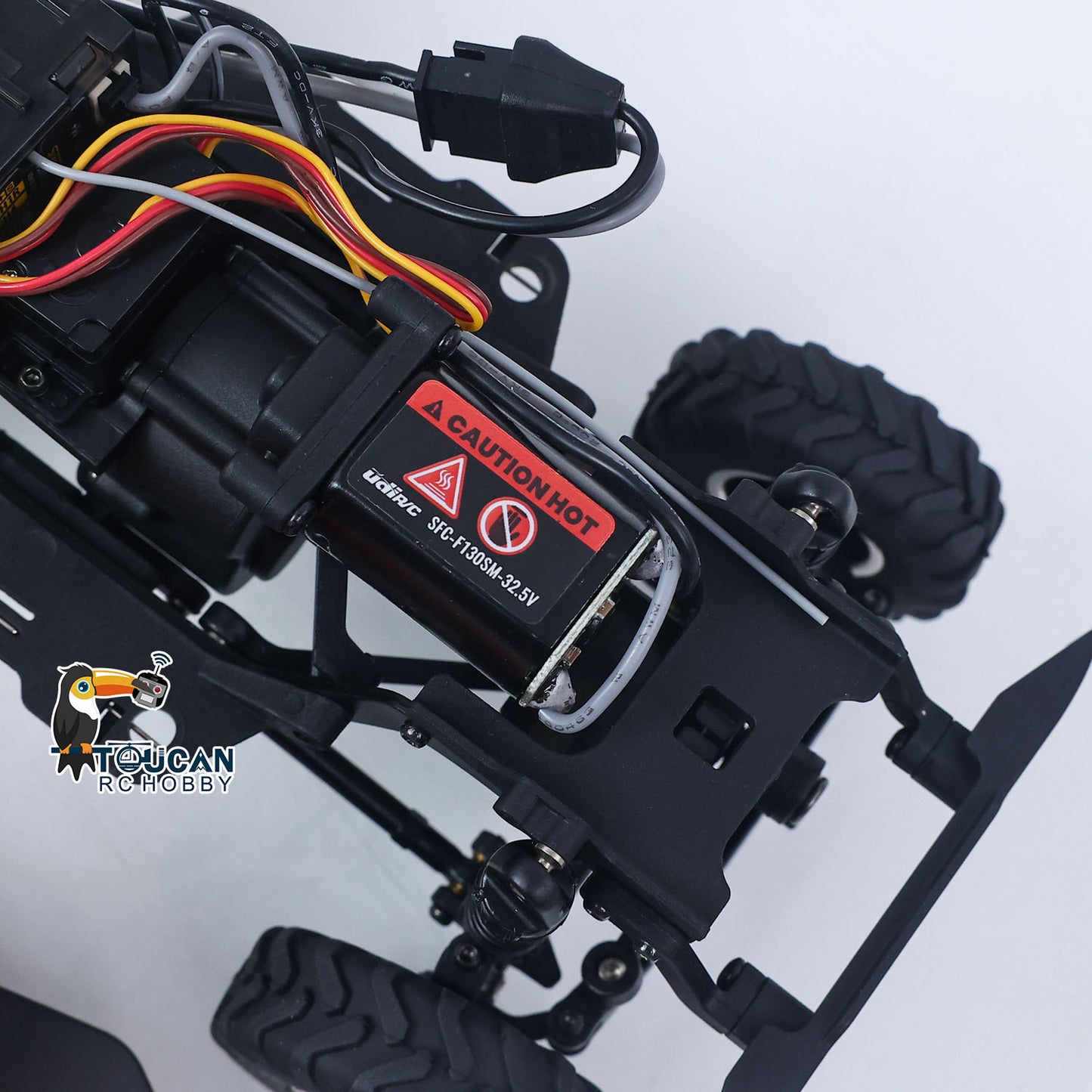 UDIRC UCX2401 4WD 2Speed Gearbox 1/24 Remote Control Crawler RC Off Road Car Metal Chassis Rail RTR Brushed Motor Light No Sound