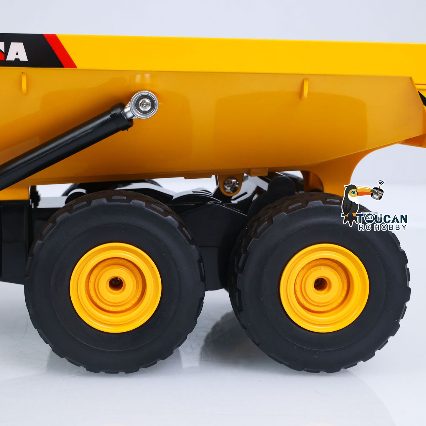TOUCAN RC HOBBY HUINA 553 1/16 Half Metal Electric Remote Control Dump Truck RC Construction Vehicle Tipper Lights Sounds Effect RTR Model