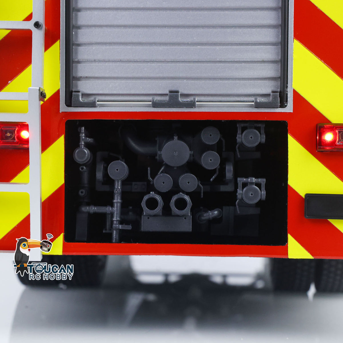 TOUCAN RC HOBBY 1/14 4X4 RC Fire Fighting Vehicle PS0015 Remote Control Rescue Car Water Spray i6S Radio 2Speed Light Sound System for Sale