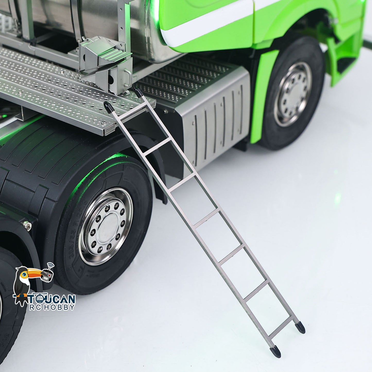 Unitru-01 3363 1/14 RC Tractor Truck Remote Control Simulation Car Model