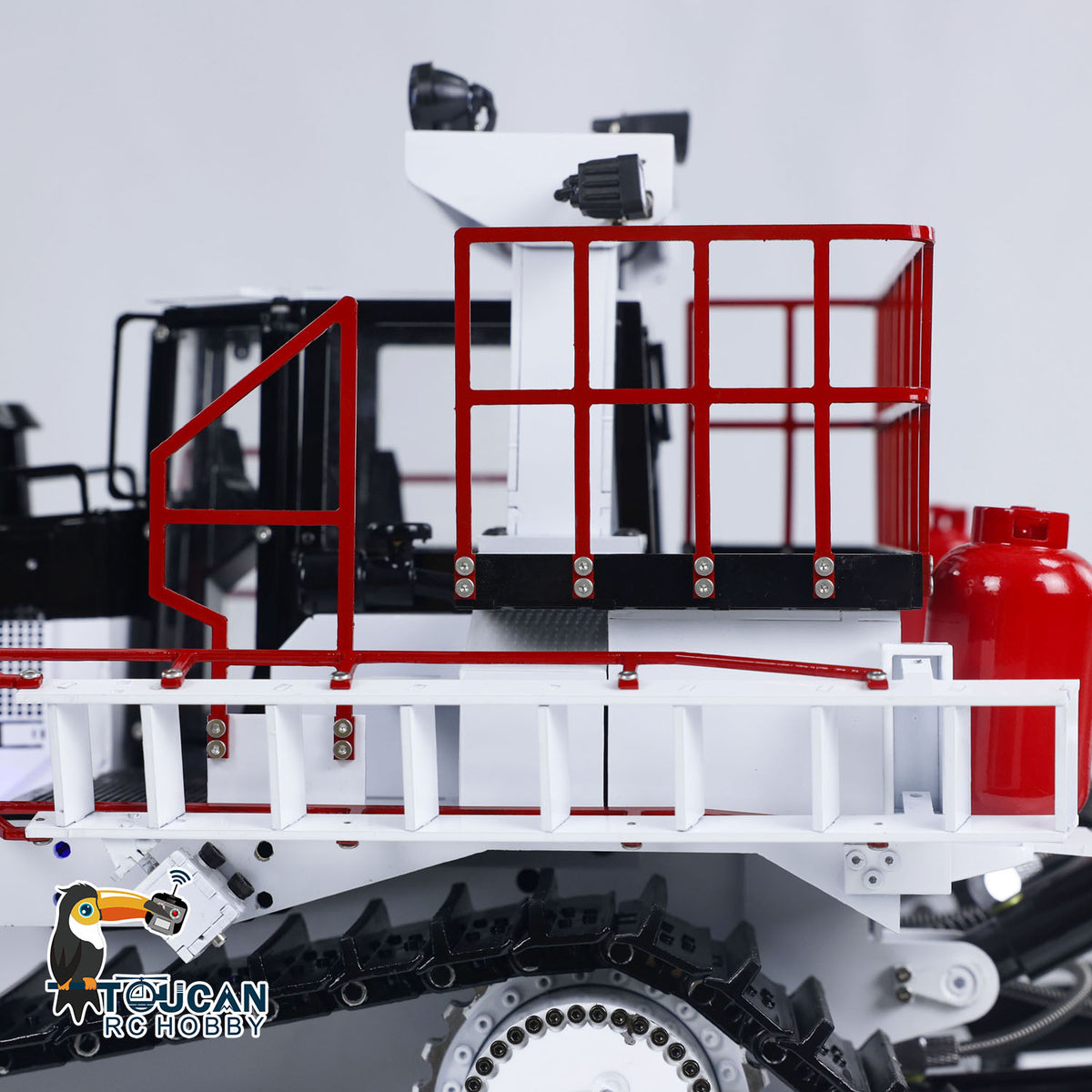 TOUCAN RC HOBBY D11T 1/14 Metal RC Hydraulic Bulldozer PNP 5-Way Valve 3 Rear Plows PL18EV Remote Controller Smoke Light Sound for Model Collectors