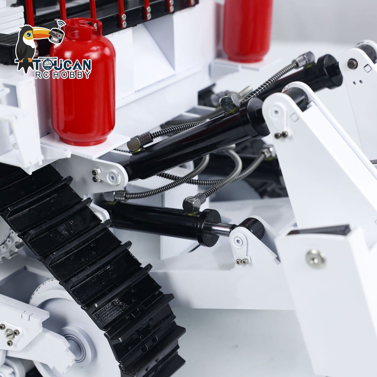 In Stock 1/14 D11T 3-Plow RC Hydraulic Heavy-duty Bulldozer Remote Control Dozers PL18EV Sound Light Smoke Assembled and Painted