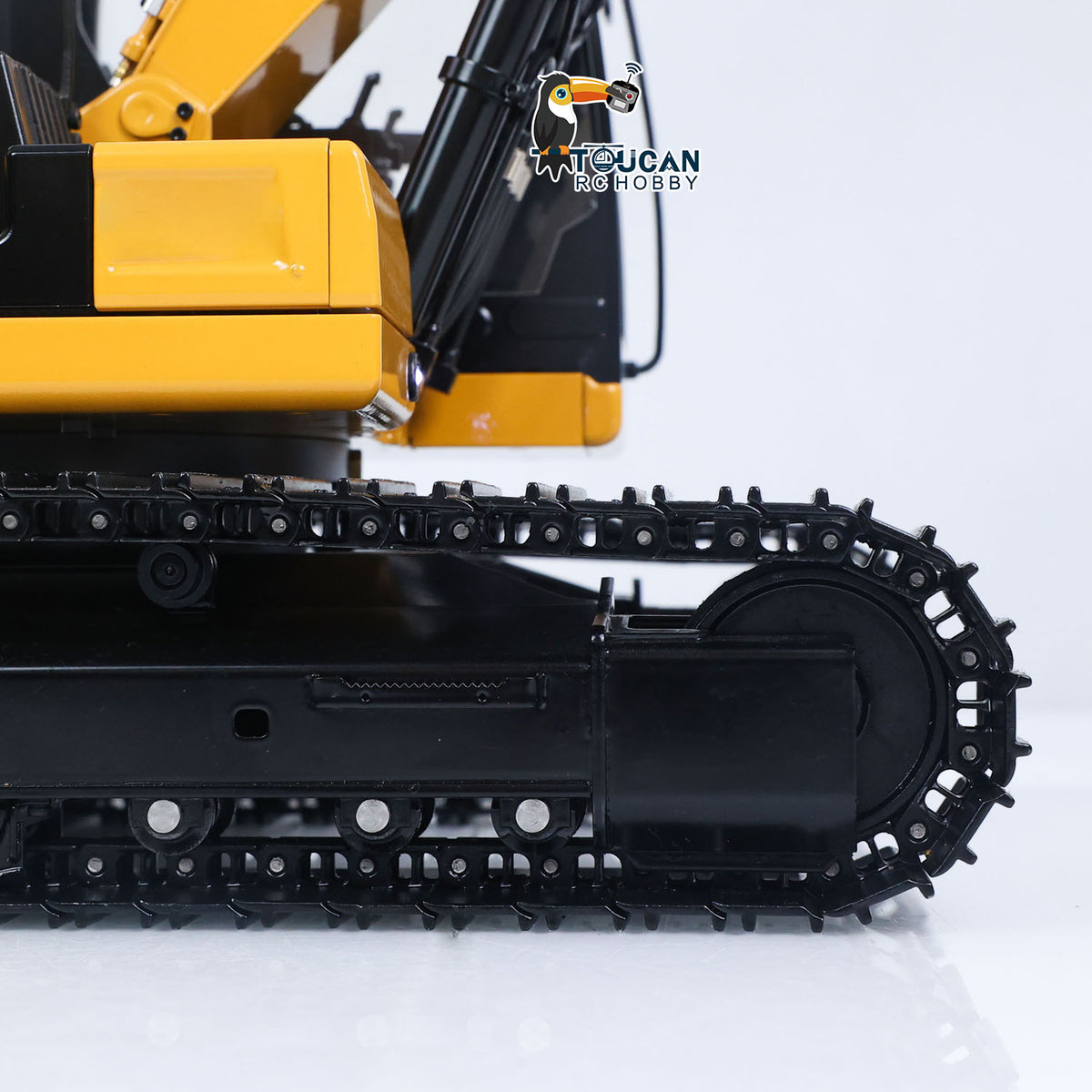 TOUCAN RC HOBBY Metal 1/14 Remote Control Hydraulic Excavator 320 3Ways Valve RC Digger Engineering Vehicle ST8 Radio Lights Battery RTR Model