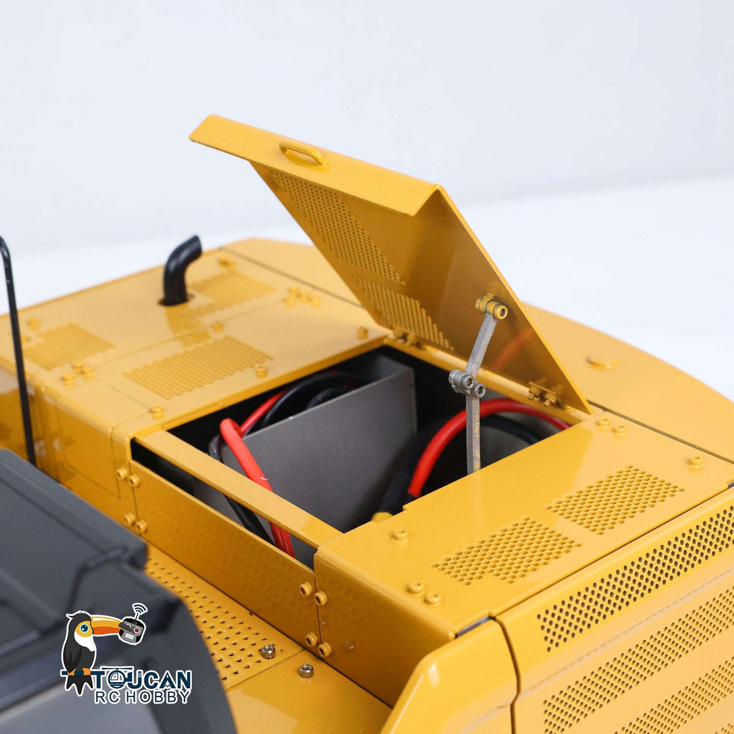 TOUCAN RC HOBBY Metal 1/14 Remote Control Hydraulic Excavator 320 3Ways Valve RC Digger Engineering Vehicle ST8 Radio Lights Battery RTR Model
