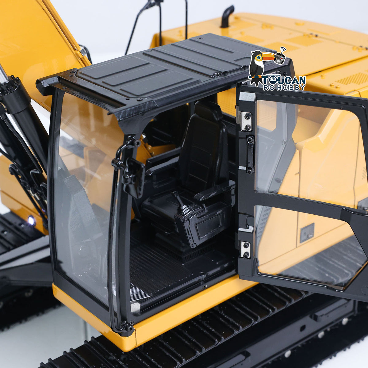 TOUCAN RC HOBBY Metal 1/14 Remote Control Hydraulic Excavator 320 3Ways Valve RC Digger Engineering Vehicle ST8 Radio Lights Battery RTR Model