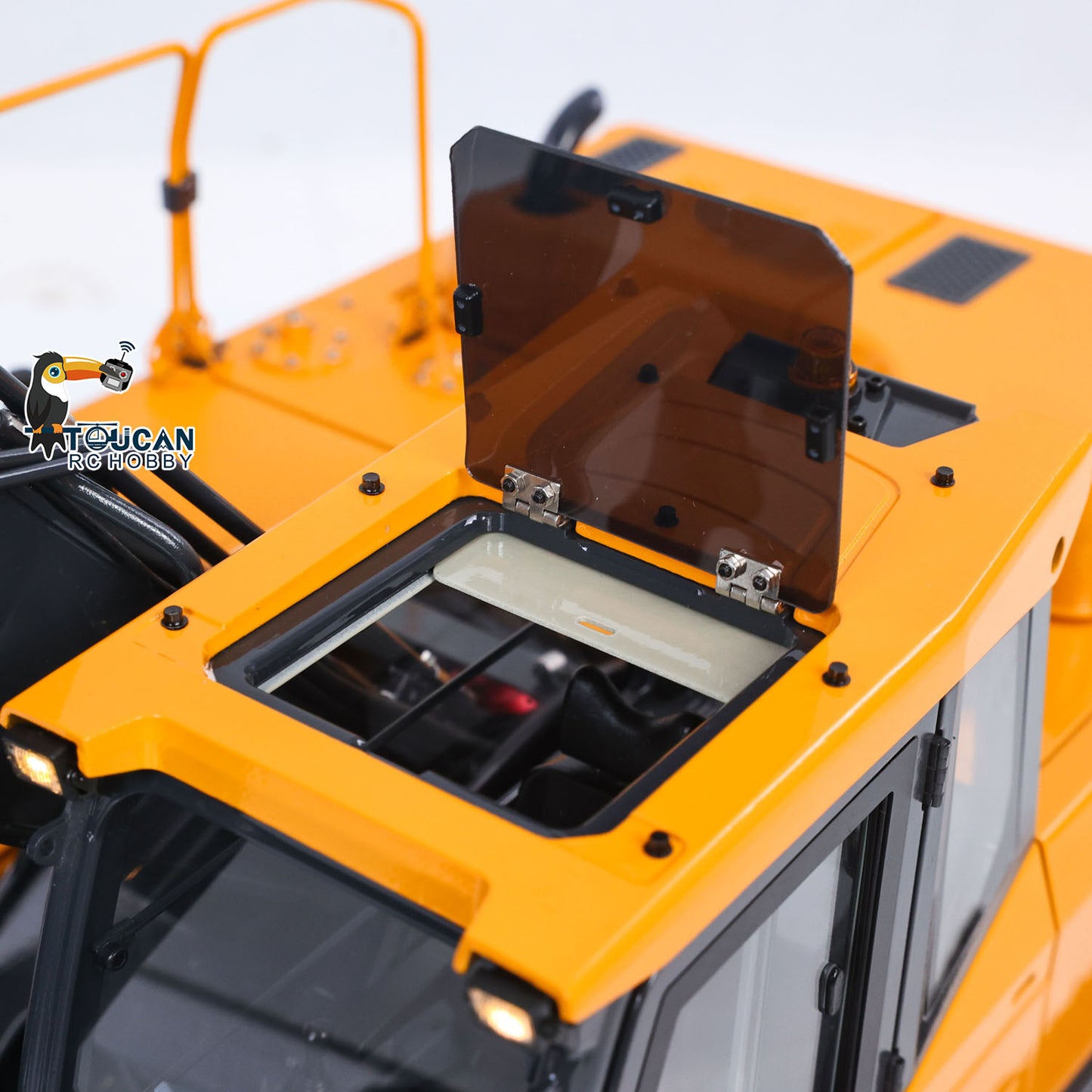 In Stock Metal 1/14 Remote Control Excavator E400 Pro 9CH Valves RC Hydraulic Digger Construction Vehicles Stainless Steel Arm Frsky Radio Cooling Fan