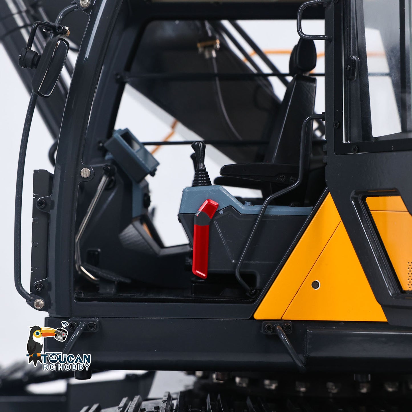 In Stock Metal 1/14 Remote Control Excavator E400 Pro 9CH Valves RC Hydraulic Digger Construction Vehicles Stainless Steel Arm Frsky Radio Cooling Fan