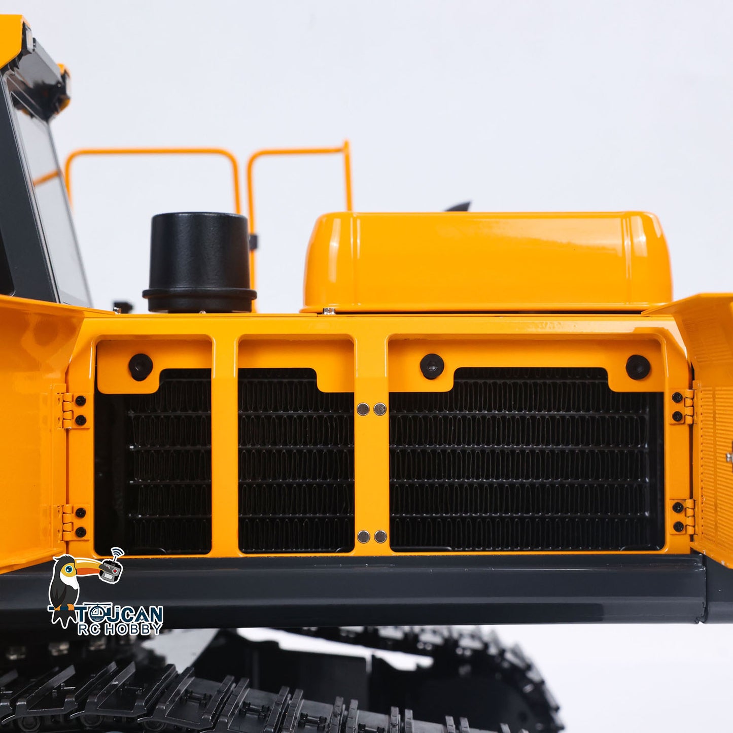 In Stock Metal 1/14 Remote Control Excavator E400 Pro 9CH Valves RC Hydraulic Digger Construction Vehicles Stainless Steel Arm Frsky Radio Cooling Fan