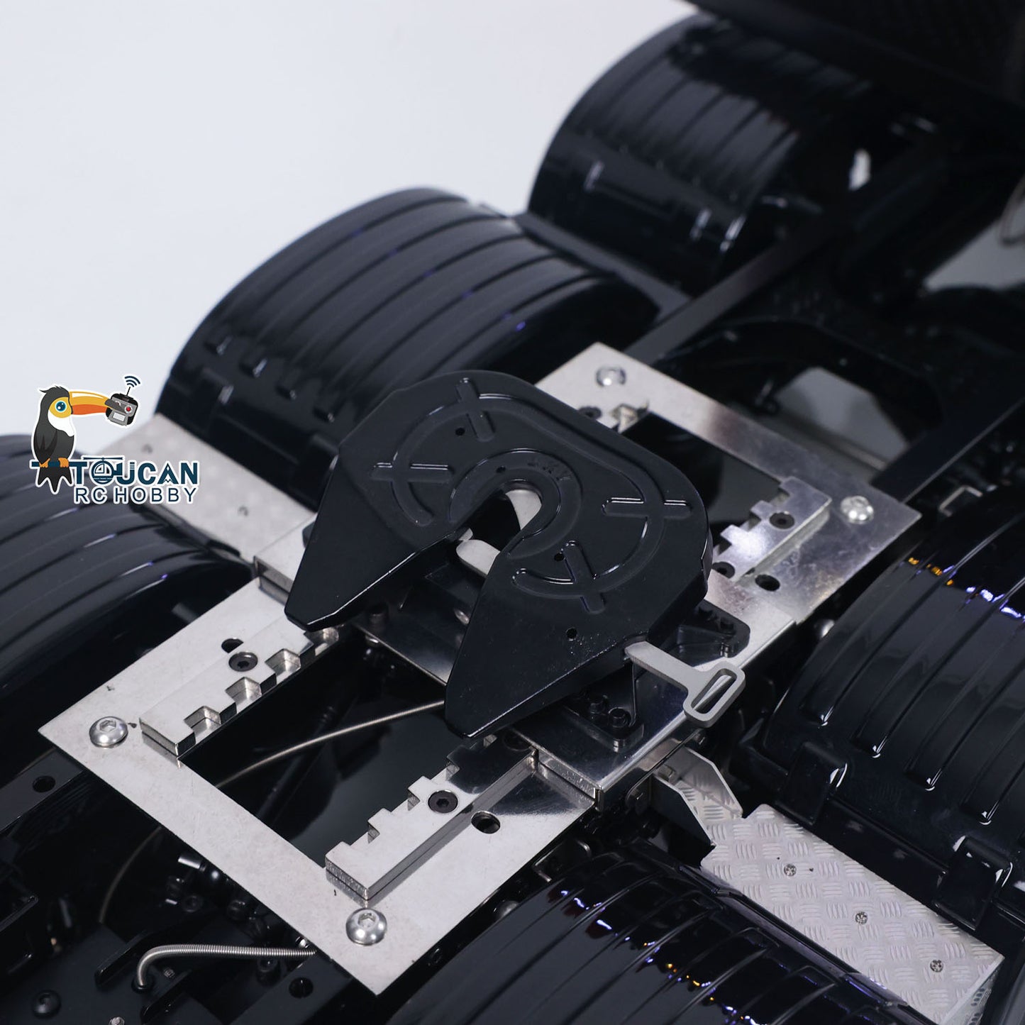 SC 770S 1/14 8*8 Radio Control Tractor Truck Wheel Side Reduction Axles Three Speed Transmission Hobbywing 1060 ESC 35T Motor