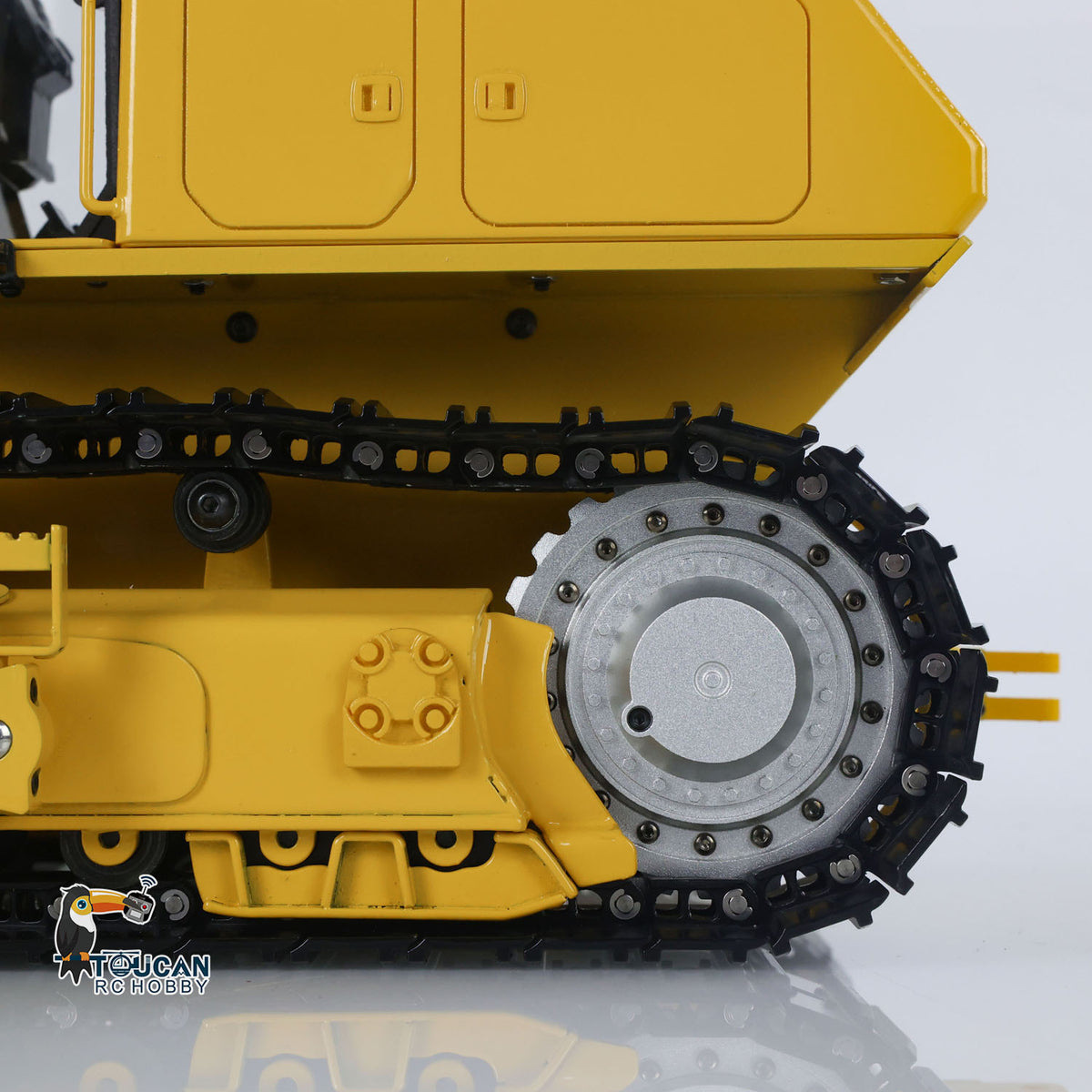TOUCAN RC HOBBY JZModel 1/12 RC Metal Hydraulic Bulldozer D65EX Radio Controlled Heavy Machine Model Emulated Construction Car I6S Light Sound