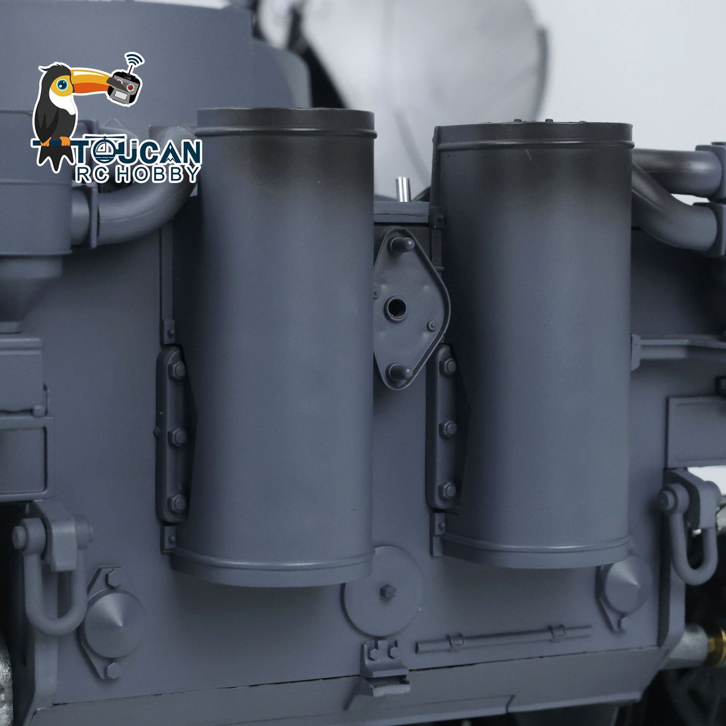 TOUCAN RC HOBBY Henglong 1/16 TK7.0 German Tiger I RTR RC Tank 3818 with 360 Degrees Turret Infrared Combat Smoke BB Unit Metal Tracks Sprockets