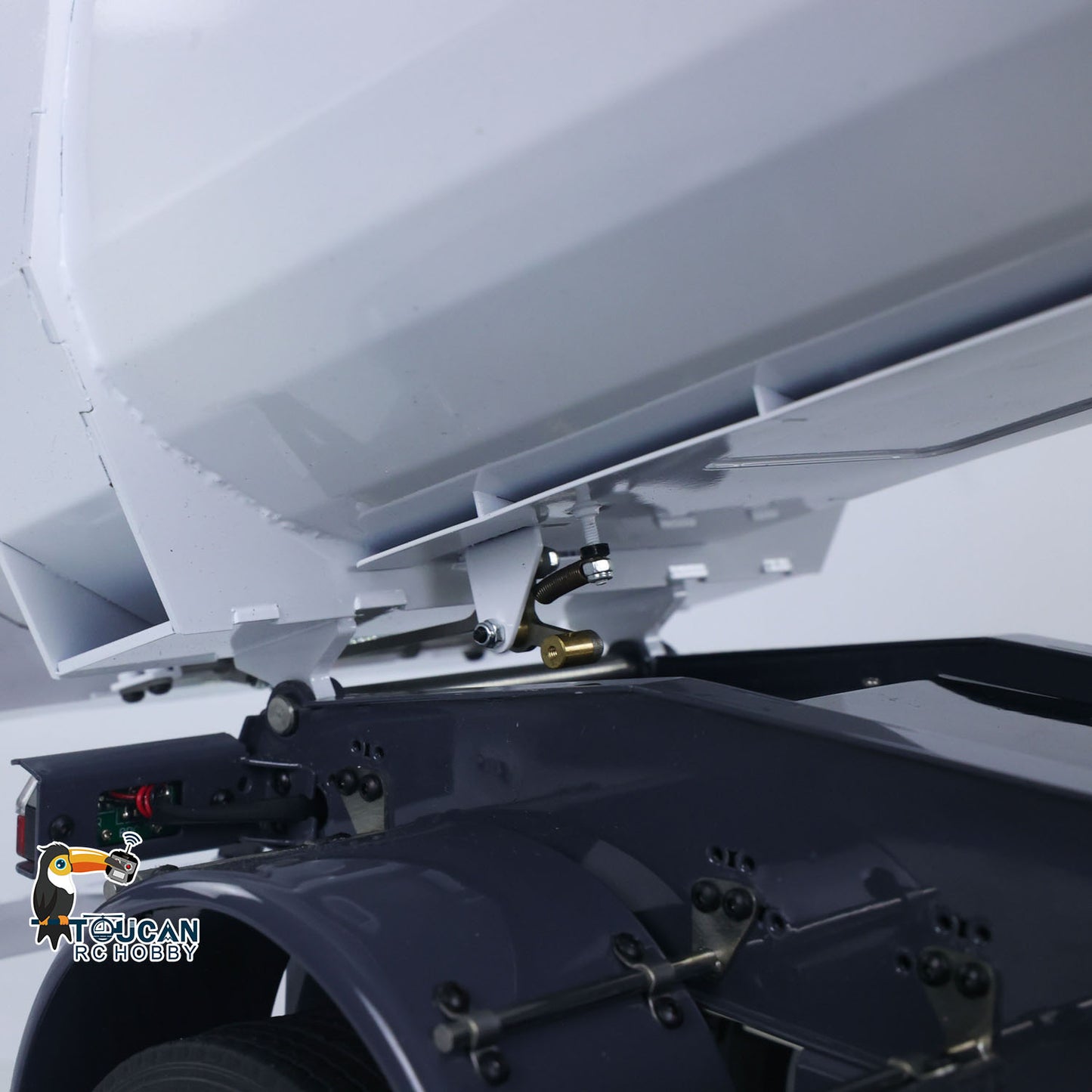 Metal LESU 3Axles 1/14 Hydraulic Dump Trailer for RC Tractor Truck DIY TAMIYA Radio Controlled Lorry Car 1851 3363 R470 770S