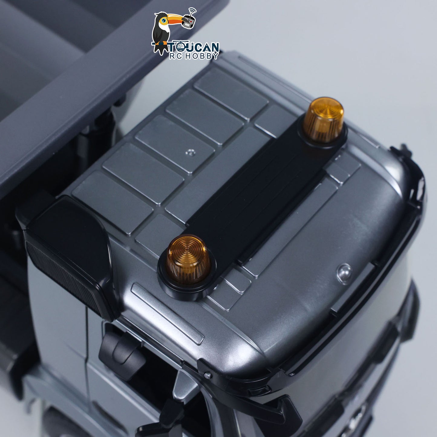 In Stock DoubleE 1/20 6X6 Metal RC Dump Truck E590 003 Electric Lifting Remote Control Tipper Car Model BZ Metal Gears Sounds Lights Battery Motor Radio System RTR