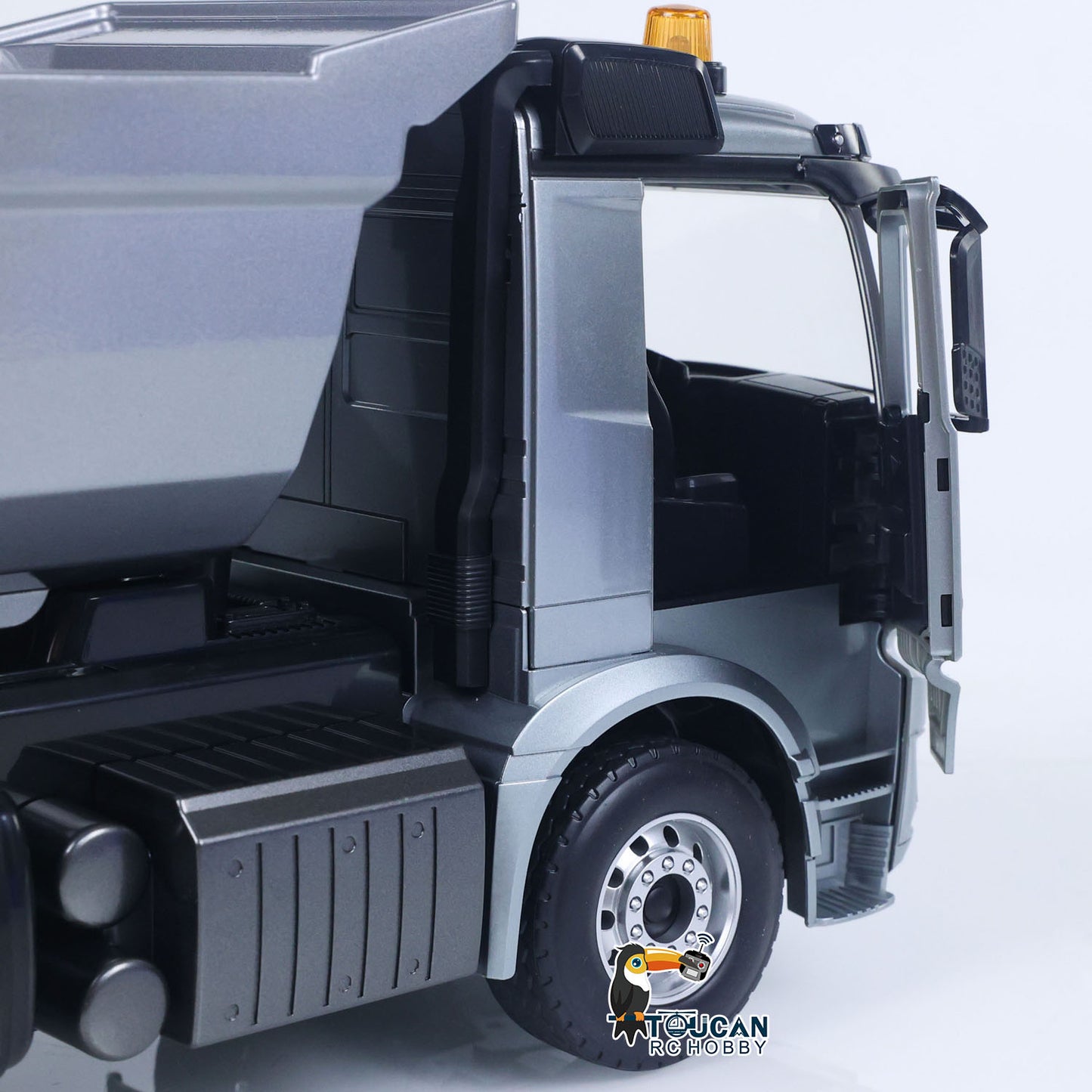 In Stock DoubleE 1/20 6X6 Metal RC Dump Truck E590 003 Electric Lifting Remote Control Tipper Car Model BZ Metal Gears Sounds Lights Battery Motor Radio System RTR