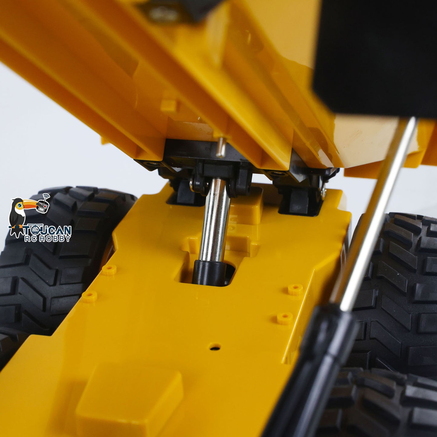 US Stock Plastic DoubleE E591 003 1/20 RC Articulated Dumper 6WD Electric Remote Control Truck VO Motor Battery USB Charging Cable RTR