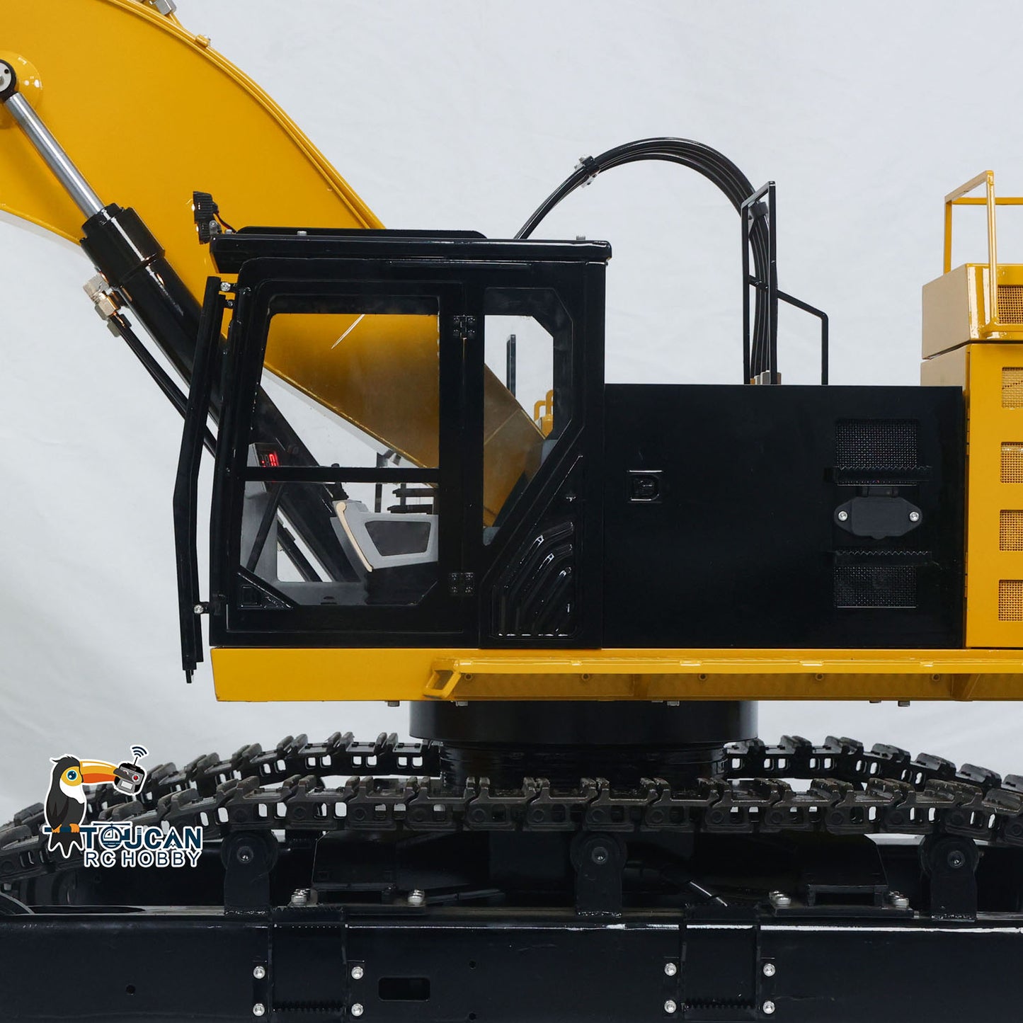 1/8 Metal Remote Control Hydraulic Excavator 390F Heavy Duty 3CH Valves RC Construction Vehicle Models Flysky PL18EV Radio