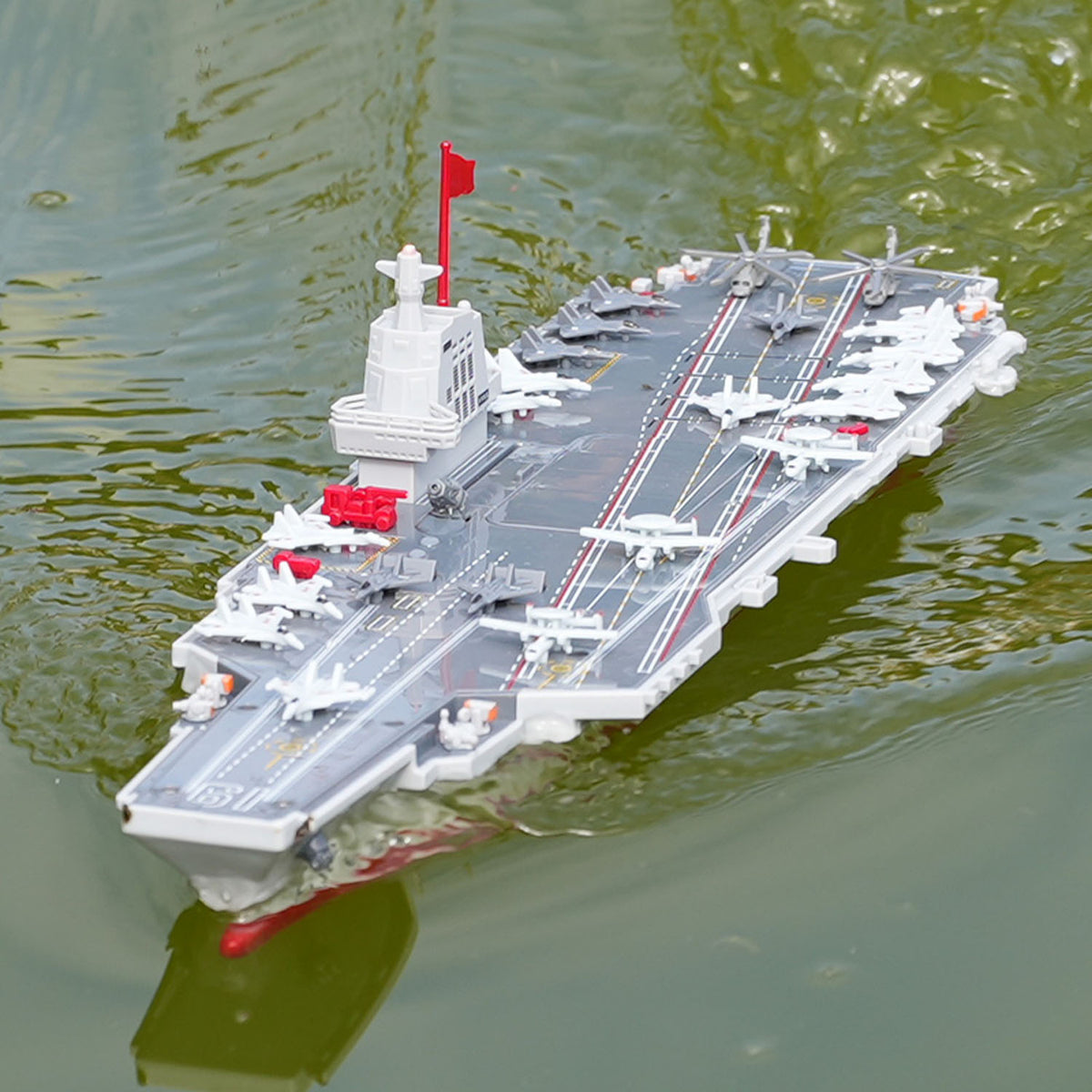 TOUCAN RC HOBBY JJRC S27 Remote Control Aircraft Carrier Ship Model RC Water Spray Boat Dual Motor 2 Speed Automatic Out of Water Power Cut Off