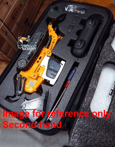 Free Shipping Second Hand US Stock 1:50 RC Electric Lifting Tracked Loader LR636 2.4G Construction Vehicle Metal Bucket Tracks Ripper RTR Model Light Sound Battery