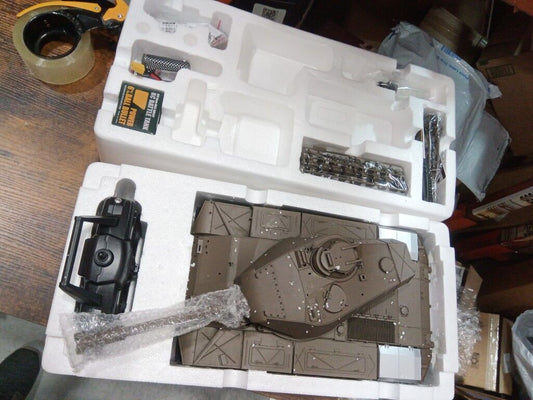Second Hand US Stock Fast Free Shipping 2.4Ghz Henglong 1/16 7.0 Plastic 3839 Walker Bulldog RTR RC Tank Model BB Unit Infrared Combat Smoke