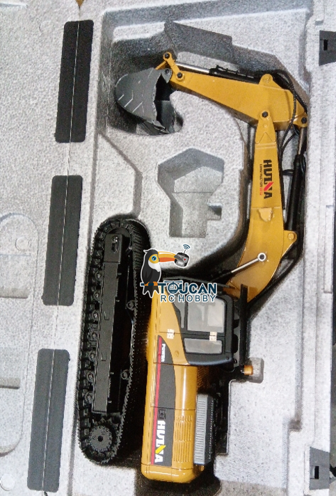 Free Shipping Second Hand US Stock HUINA New Upgrade 580 1/14 Metal Excavator Model Engineering Vehicle Electric Ball Grabber 360 Rotating Shear Claw Sound Lights