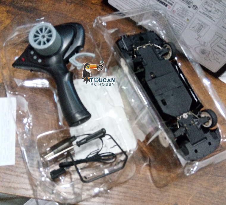 Free Shipping Second Hand US Stock LDRC A99 1/18 RWD RC Car Drift Car Remote Control Racing Vehicles Model Lights