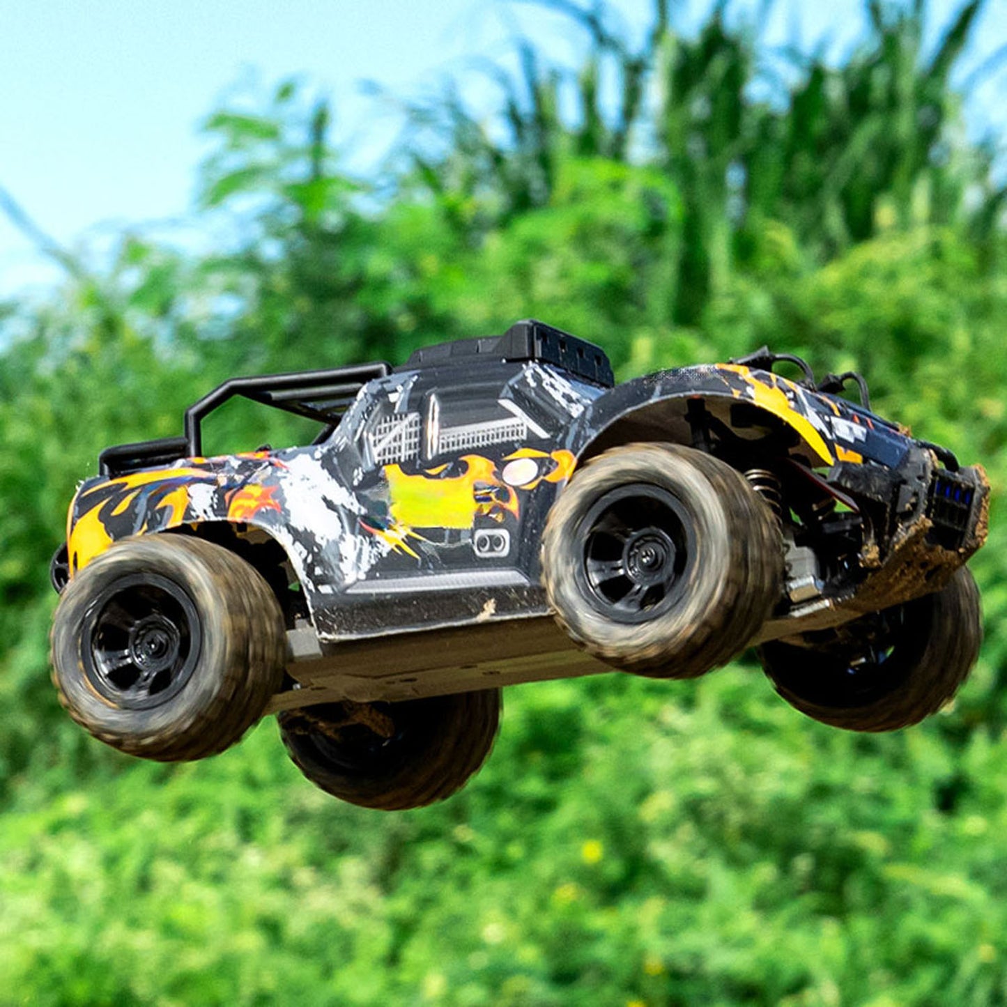 In Stock 1/18 2.4GHz RC 4WD Car C8810 Remote Control High Speed Off Road Vehicle RTR Carbon Brush Motor ESC Servo LED Lights Battery