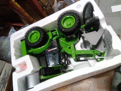 Fast Free Shipping Second Hand US Stock HUINA 1579 1/14 Remote Control Backhole Wheel Loader Model with 2.4G 9CH Remote Controller for Construction Vehicle Enthusiast