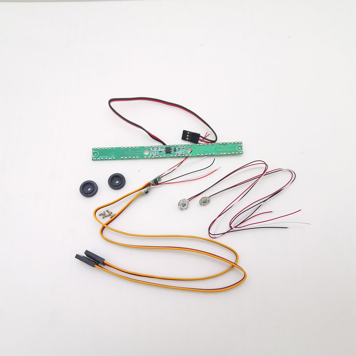 TOUCAN RC HOBBY Visière de fenêtre en plastique avec lumière LED rotative pour toit de cabine pour tracteur routier RC 1/14 770S Modèles réduits