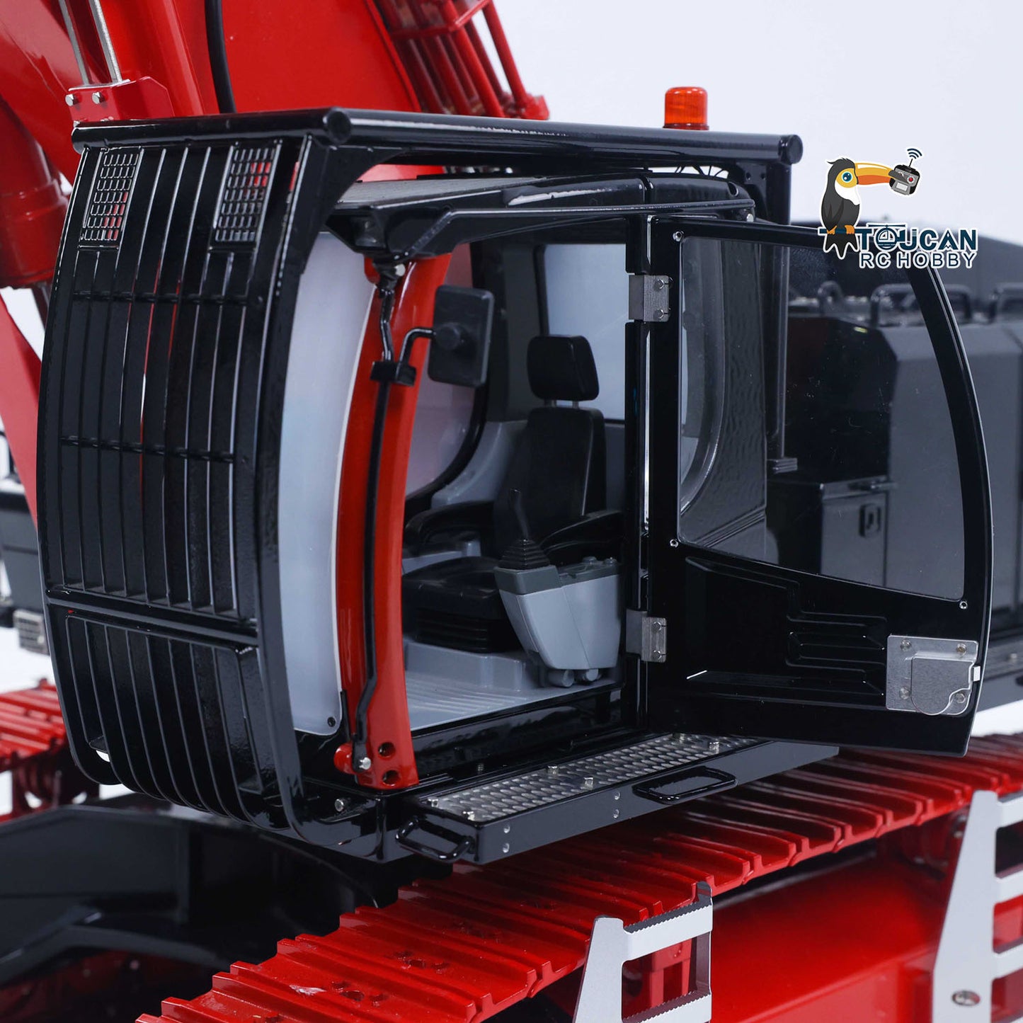 K970-300 ready-to-run RC machine with standard hydraulic system

