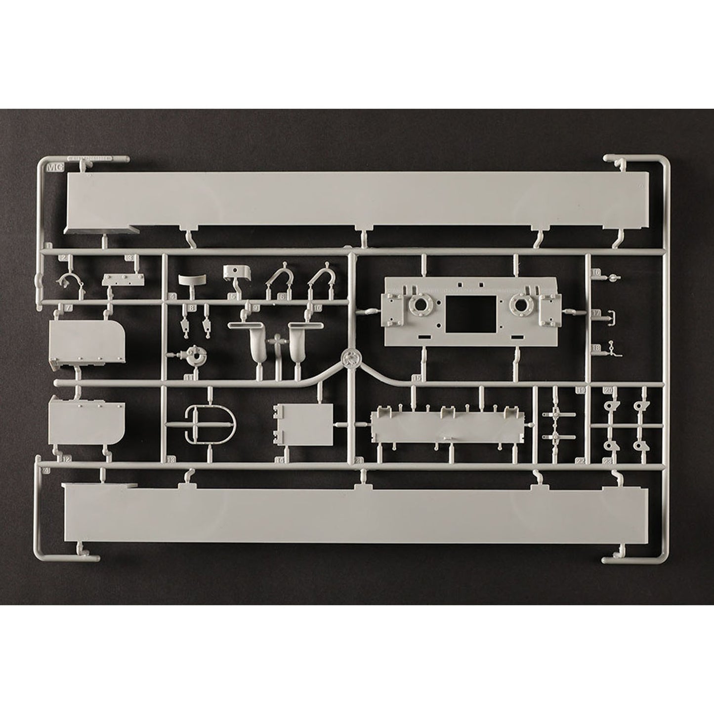 US Stock 61621 I Love Kit 1/16 M4A3E8 Thunder VII Medium Tank Plastic Model Kit Metal Gun Barrel Anchor Copper Cable For Advanced Player