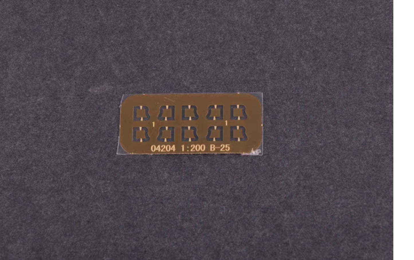 US Stock Trumpeter 04204 1/200 Scale Unassembled Unpainting Mitchell Bomber Fighter Aircraft Mini Plane Model Kit Toys Gifts