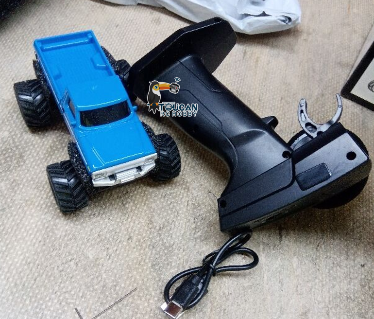 Free Shipping Second Hand US Stock JABAILE 3602 1/36 4WD 2.4G Radio Controlled Off Road Vehicles Mini Crawler Car Battery Lights RTR RC Toys Model Children Gift