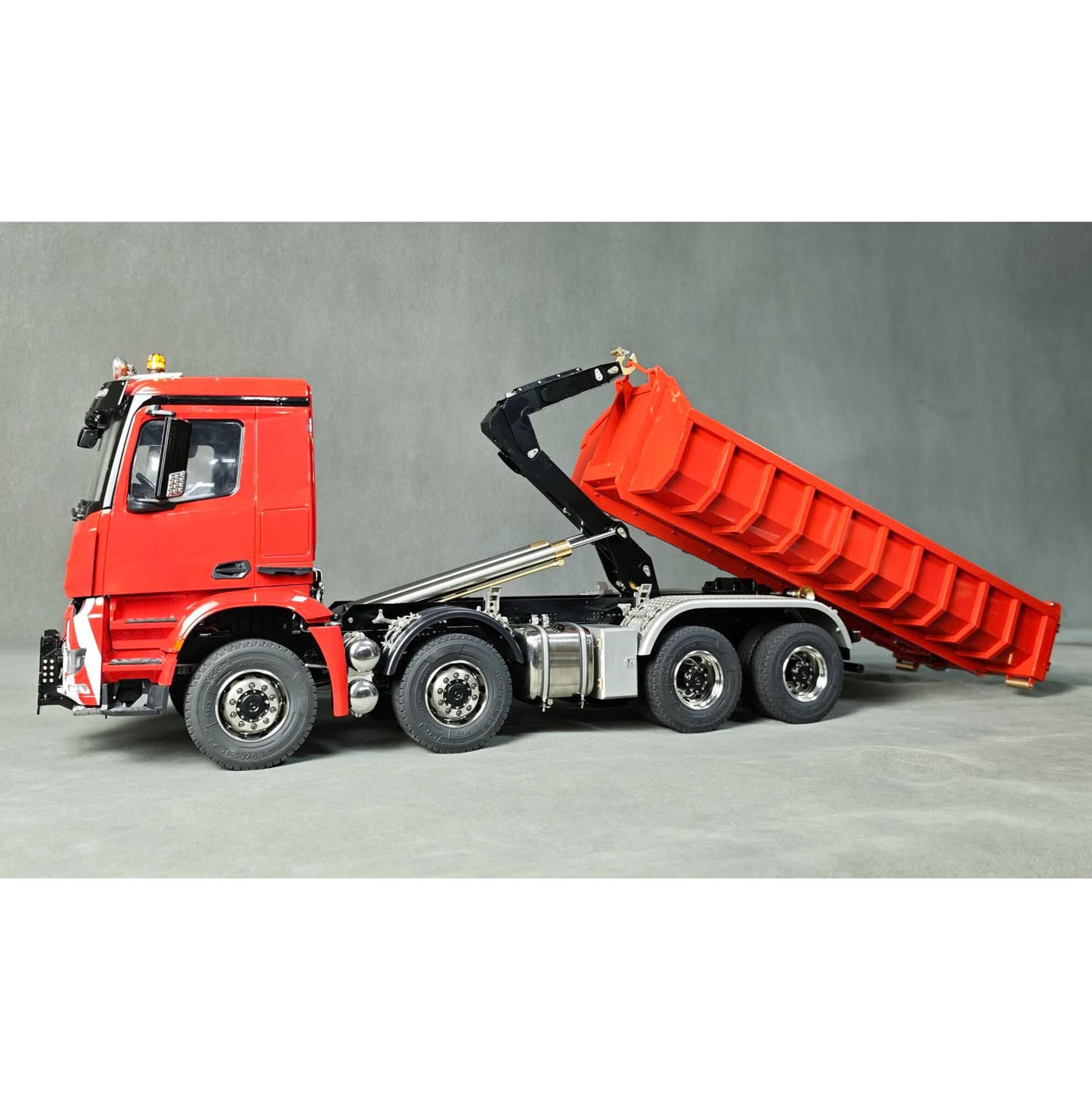 1/14 Remote Control Hydraulic Full Dumper 8*8 5 Valves RC Roll On Off Tipper Engineering Vehicle Differential Locks No Charger