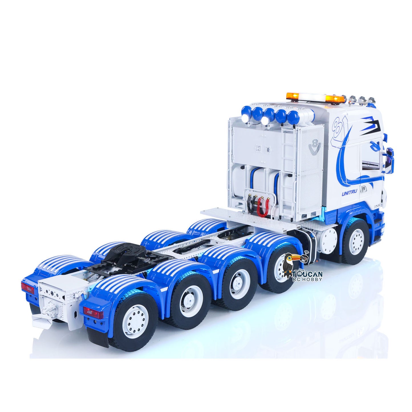 RC truck featured with CDA6 roof warning lights and multiple decorative lamps

