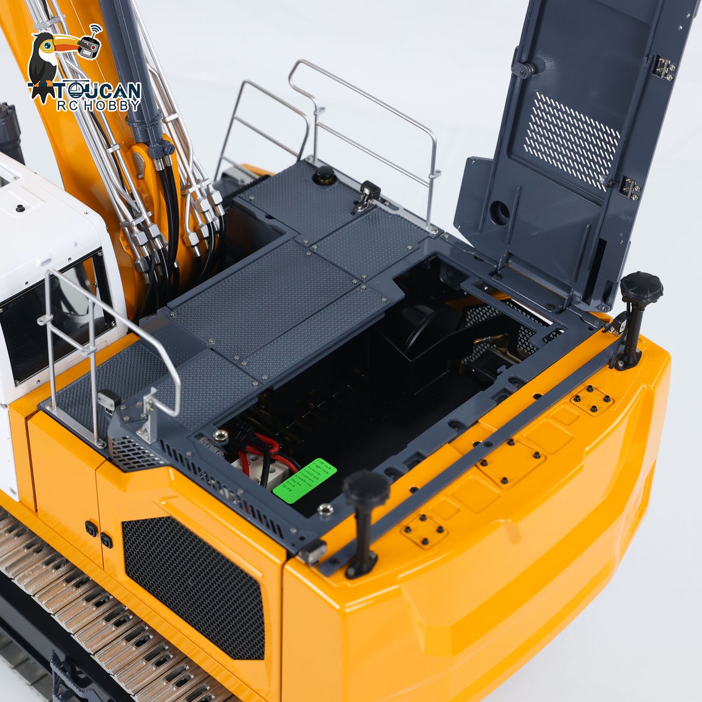 LESU Aoue LR945 1/14 Metal RC Excavator B0017 RTR 7CH Hydraulic Valve 3-Arm Digger PL18EV Lite Remote Controller LED Lights for Hobby Collectors
