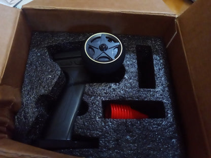 Second Hand US STOCK RTR RC Race Car Gyro 4*4 Fully Proportional Control Speed Mini Car Toy 1/43