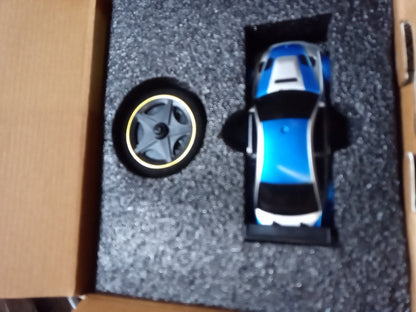 Second Hand US STOCK RC 1/43 Scale Ready to Go Race Car Remote Control Drift Car 4WD Mini Toy Lights