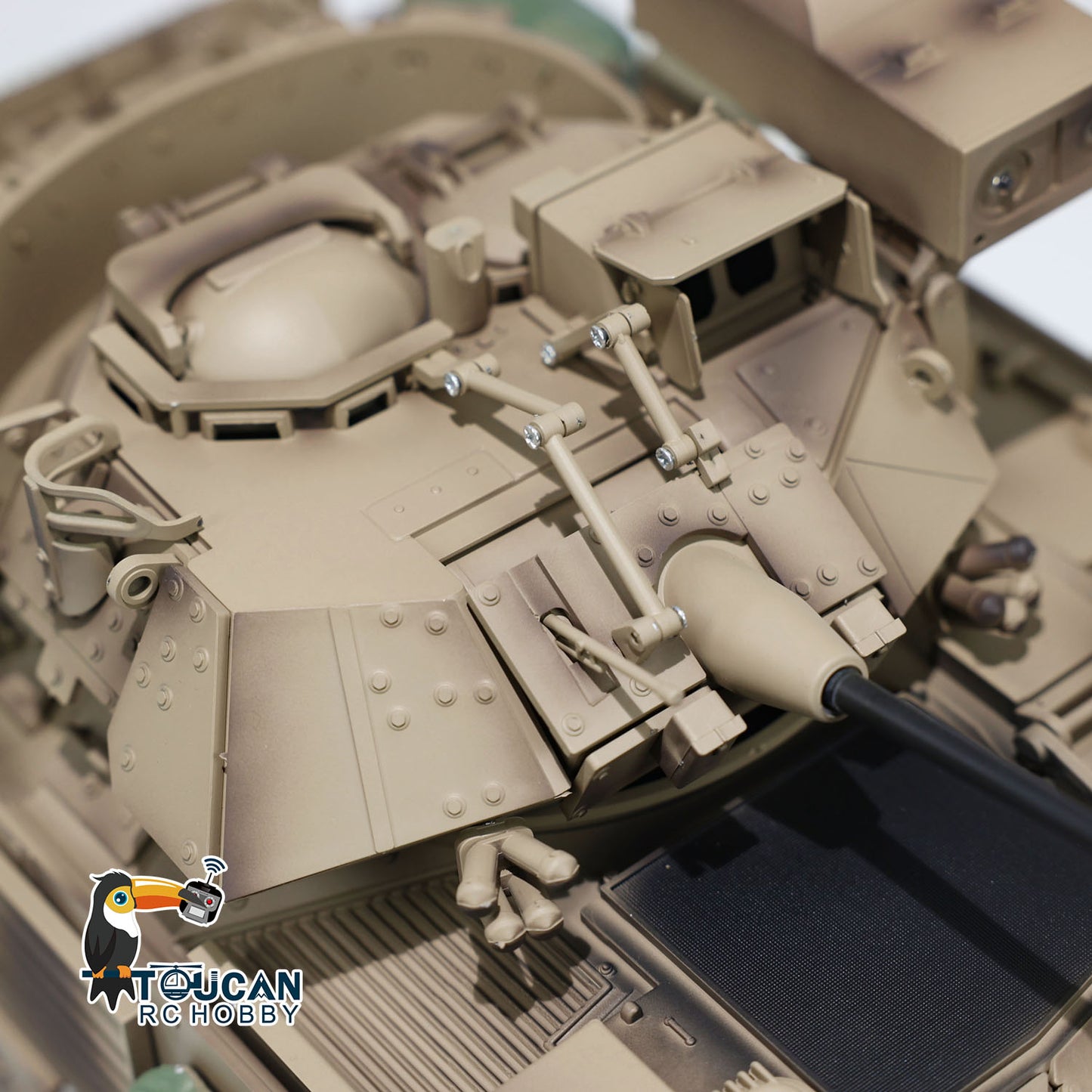 US Stock TD 1/16 Military RC Tank M2A2 Bradley Metal Tracks Gearbox Barrel Recoil System Radio Control Combat Vehicles