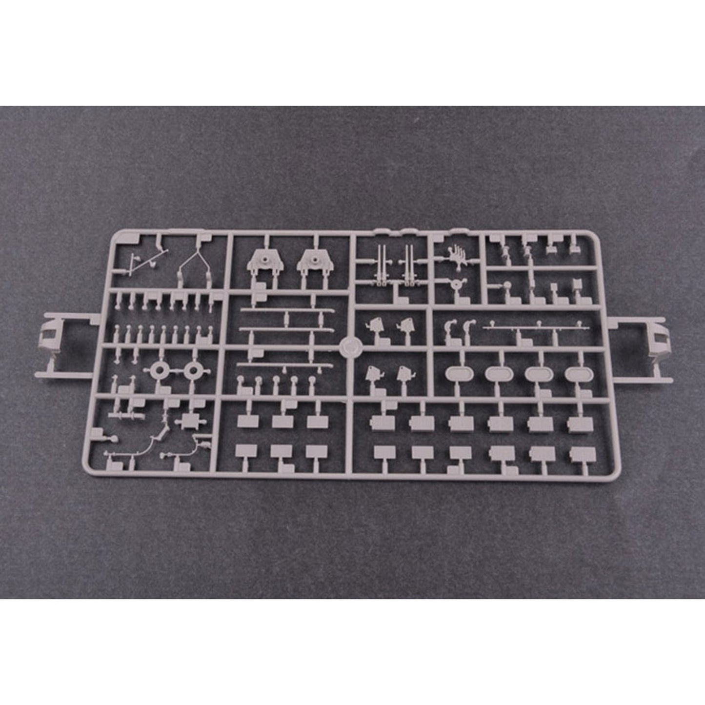 US Stock Trumpeter 03710 1/200 HMS Hood Battle Cruiser Warship Model Kit Plastc Boat